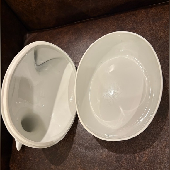 Dansk Blue Flower Chicken Casserole Dish 🐓 💙 - Picture 4 of 9